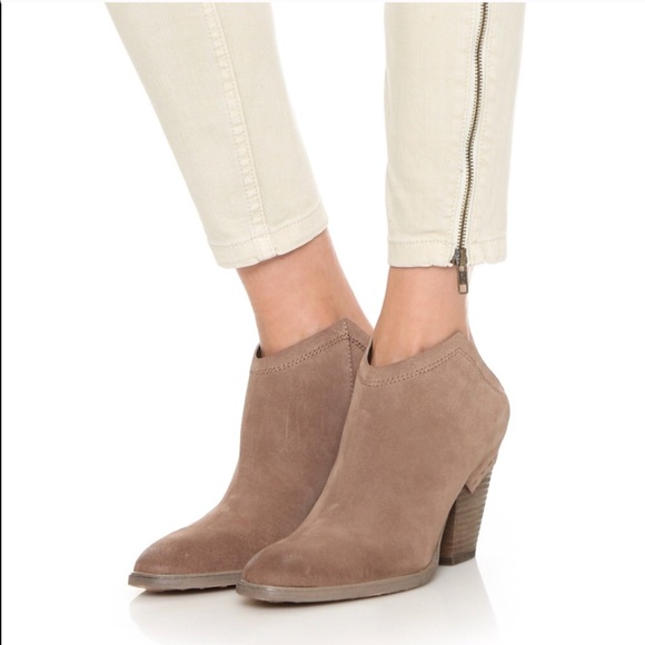 dolce vita elfy suede bootie